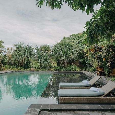 Wana Karsa Ubud Hotel Exterior photo