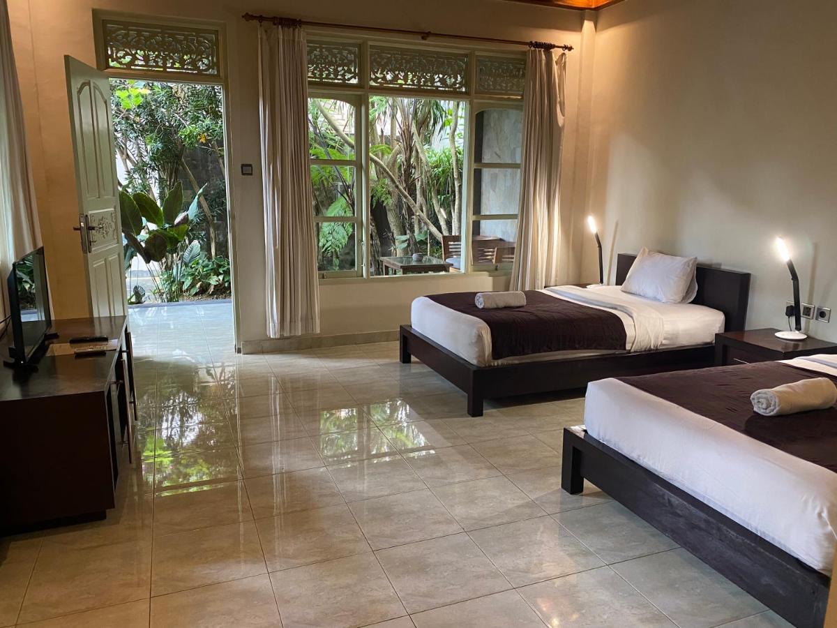 Wana Karsa Ubud Hotel Exterior photo